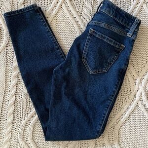 Abercrombie & Fitch Dark Blue Skinny Jeans